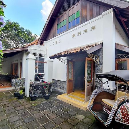 Omah Pitoe Yogya Homestay Yogyakarta Exteriér fotografie